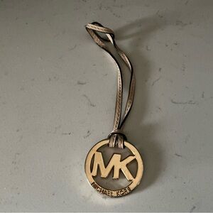 Michael Kors gold MK charm beige leather handtag charm purse fob